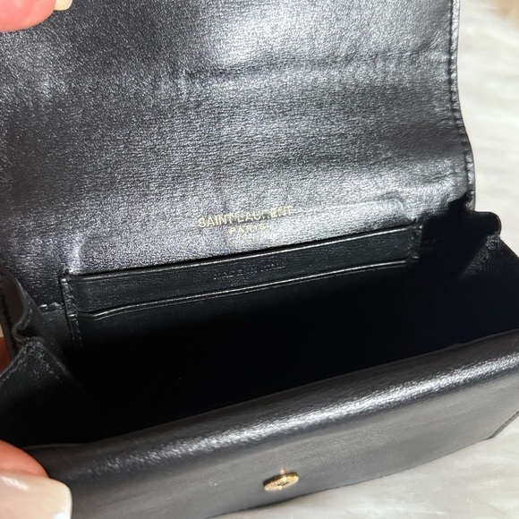 💯Authentic Yves Saint Laurent Black Leather Cassandra  compact Wallet vintage - Picture 6 of 13